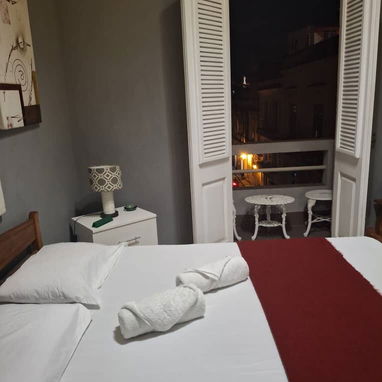 🛋️🛏️ Apartamento privado en Habana Vieja – 3 habitaciones con baño privado REF 1333 - Img 95113336