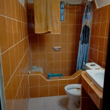 Permuto casa en el reparto panamerica Boyero x casa más pequeña - Img 88749928