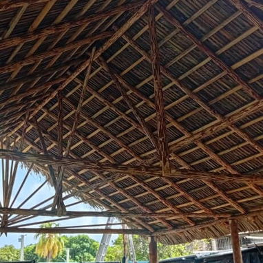 Ranchones de madera y yuraguano - 10/10