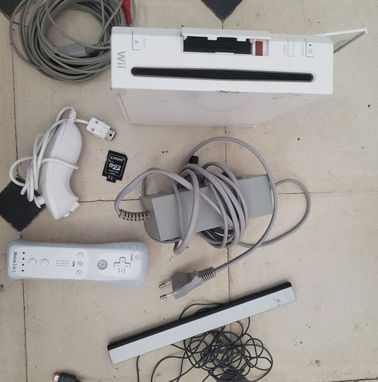 Nintendo Wii; mandos, piratería, juegos y accesorios. 53cuatro4cuatro8cuatro9 - Img 89164771