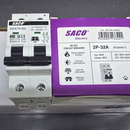 Breaker de 32 amp DC-AC - Img 57447802