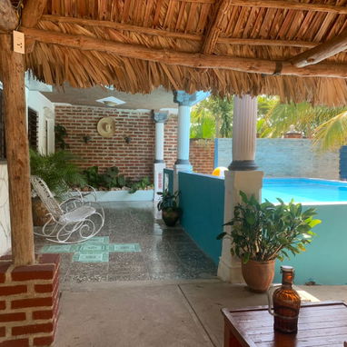 Cod.Z 🏠 Casa de Renta en Guanabo para 8 personas: Piscina y Ranchón - Img 118551677