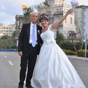 Alquiler de trajes para bodas / vestidos de novia / trajes de hombre - Img 56511842