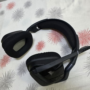 Audífonos gamer Corsair inalámbricos - Img 119571297