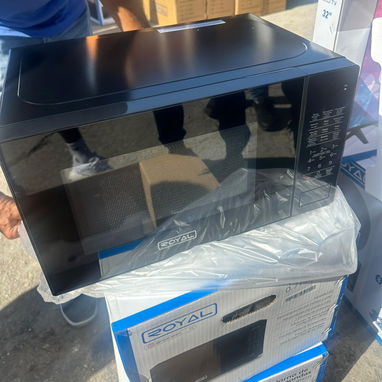 Microwave Marca Royal de 20 litros negro potencia 700w con transporte incluido $140 USD Garantía - 2/7