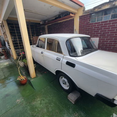 Moskvich nuevo - 3/6