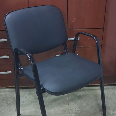 SE VENDEN SILLAS GIRATORIAS - 4/4