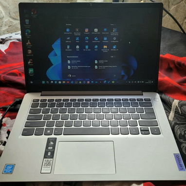Vendo laptop - Img 123960497