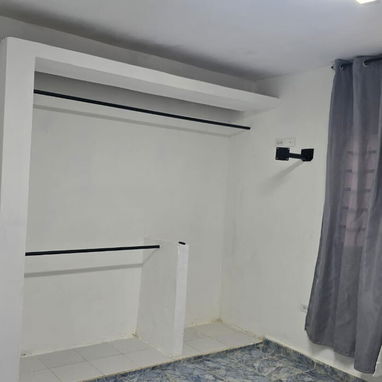 Súper casa en venta 10 de Octubre - 2/10