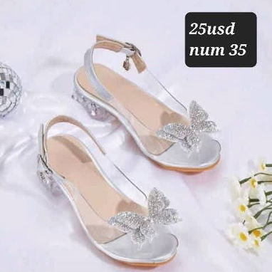 Zapatos de mujer y niña - 2/4