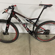 Especializado S-Works Epic WC 2014 29ER XL Bien Mantenido Con Carbono Completo - Img 57296151