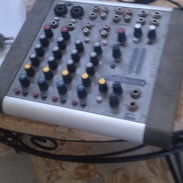 CONSOLA DE SONIDO PARA EQUIPOS PROFESIONALES. - Img 56153751