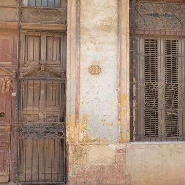 🏠 CASA INDEPENDIENTE A PUERTA DE CALLE — HABANA VIEJA - 2/10
