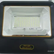 Lámpara LED recargable de panel solar - Img 55495251
