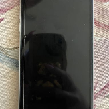 iPhone 11 - 2/4