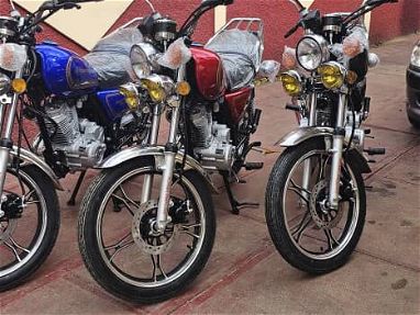Se  vende moto 150cc cuatro tiempos nuevas de paquete. - Img 64787773