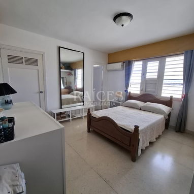 Excelente Apartamento en el Vedado, con las mejores vistas de la Habana - $170,000 USD - 4/9