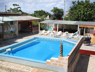 ⭐Disponible casa con piscina a solo 4 cuadras de la playa 🏖️. WhatsApp 58142662 - Img 64210344