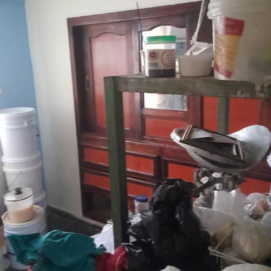 Se vende dos casas en una con todo adentro en punta brava la lisa - Img 123801604