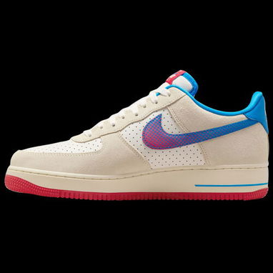 (X)  Zapatillas Nike Air Force 1 en beige con detalles vibrantes en azul y fucsia  $85.00 - 3/3