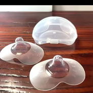 **PEZONERAS de silicona para lactancia materna (PROTECTORES DE PEZÓN) con ESTUCHE** - Img 56946745