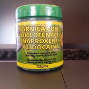 Árnica con Diclofenaco, naproxeno y lidocaína - Img 54102468