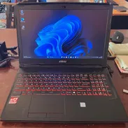 Vendo laptop MSI - Img 57094496