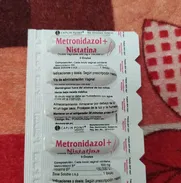 Óvulos vaginales de clotrimazol, nistatina y Metronidazol con Nistatina. Importados - Img 48903933