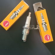 Bujias NGK serie - bp6es (para carros y motos) - Img 55956298