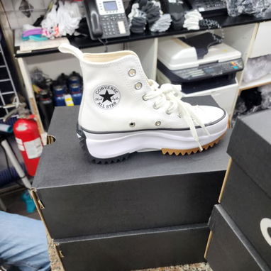 Converse Run Star Hike originales, clásico Chuck Taylor con plataforma, tallas 36 al 43, look urbano. - Img 123828941