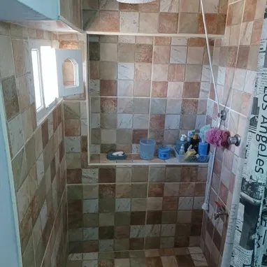 SE VENDE CASA - 6/8