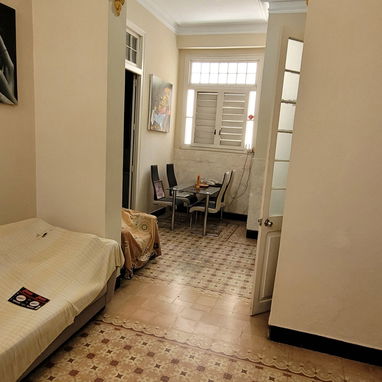 ‼️VENTA VEDADO NÚMEROS 2/4 SEMI INTETIOR CON BALCÓN‼️ - Img 120250619