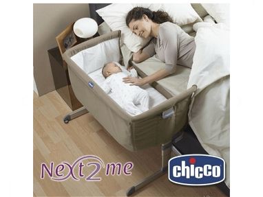 Cuna ‘next to me’ marca Chicco para estar bien cerca del bebé en los primeros 6 meses de vida. 100 Usd. - Img 67811739