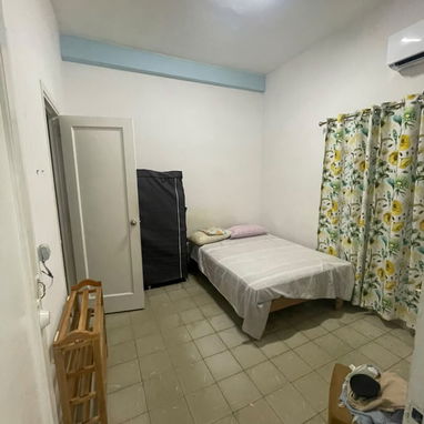 🏡*130_Venta de un apto en la Havana Vieja por Jesús María,un edificio interior de dos plantas de 5aptos*  🤌🏽*Detalles - 2/5