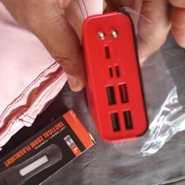 Power bank 50 000 mAh - Img 125888223