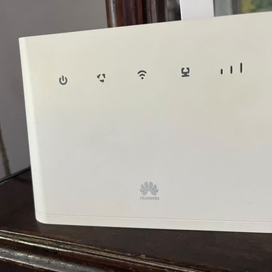 Router Wifi Huawei - 2/4