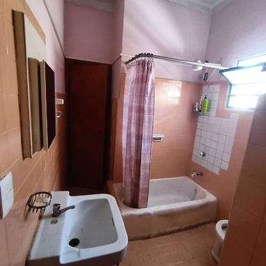 Se vende apartamento de 2 cuartos en la Habana vieja - Img 119935802