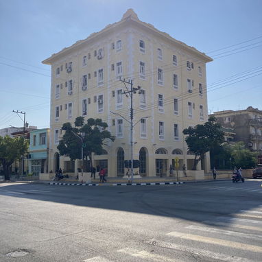 ✅Renta lineal en el Vedado 23 y 12🍀 - Img 120641739