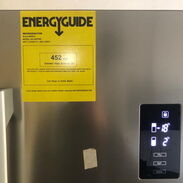 Refrigerador MIDEA grande con dispensador de agua - Img 45147797