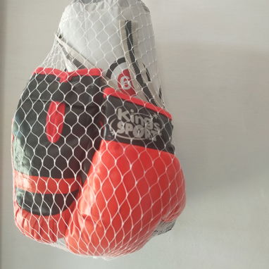 Pera de boxeo para niños 🥊 con par de guantes. 50 USD.wa.me/54298473. - 2/3
