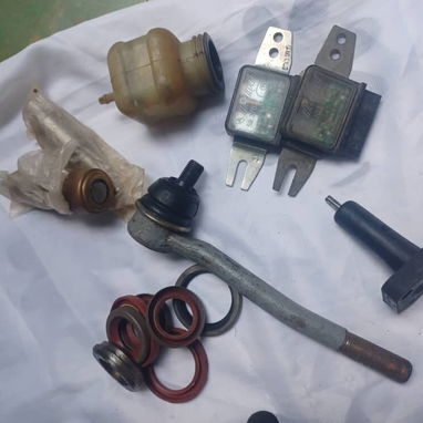 Piezas de lada, no dude en contactarme al 52004055 - 8/10