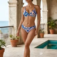 Bikini Trusa Azul con Estampado de Hojas Talla L - 18 USD - Img 55450247