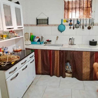OPORTUNIDAD ÚNICA EN CENTRO HABANA. LOCAL + VIVIENDA EN CAYO HUESO cerca al Callejón de Hamel !!! - Img 125374334