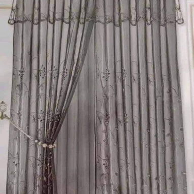 Cortinas de satín y encaje - 3/3