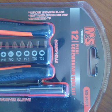 JUEGO DE DESTORNILLADORES Y PINZA MS PROFESSIONAL MS-24001 - 4/4
