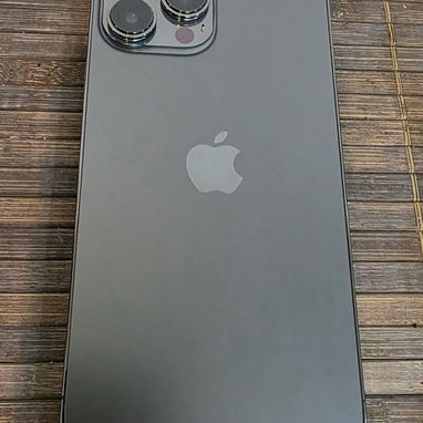 Iphone 13 Pro Max con accesorios - Img 123338651