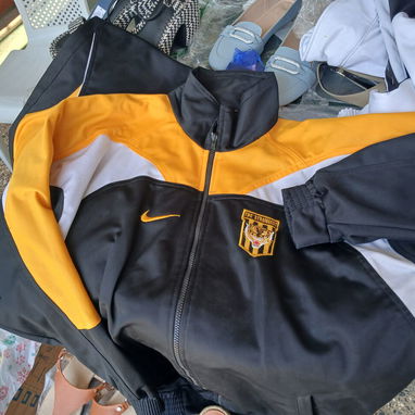 Vendo mono deportivo marca Nike, talla XL - Img 123851127