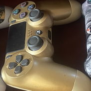 Vendo mando original de play 4 - Img 57367386
