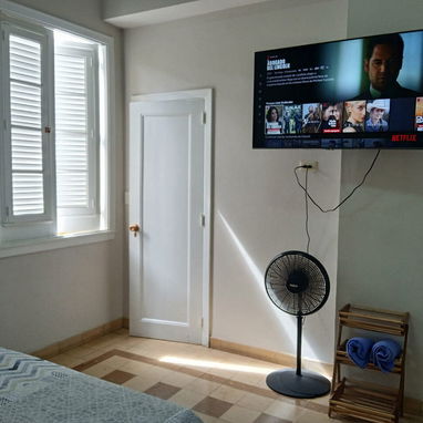 🌆✨ Renta de Apartamento en La Habana Vieja con Vista al Capitolio ✨🌆 - Img 115233214