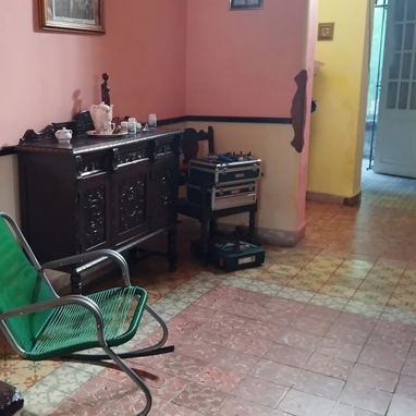 Excelente propiedad en Santo Suárez - 4/10